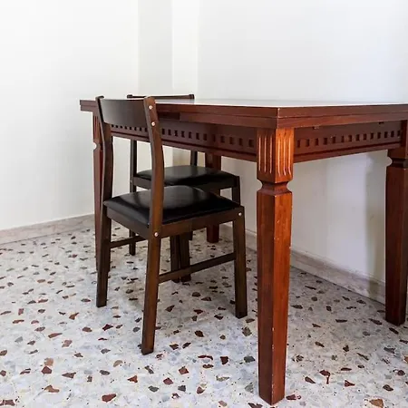 Carlo's Charm Apartment *