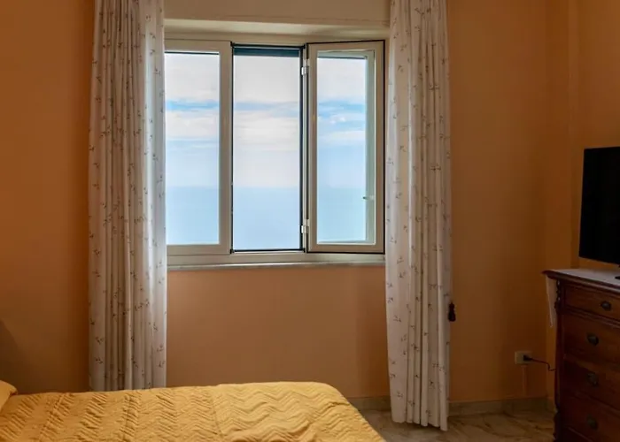 Carlo's Charm * Acireale