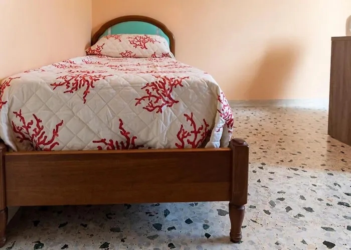 Carlo's Charm Apartment